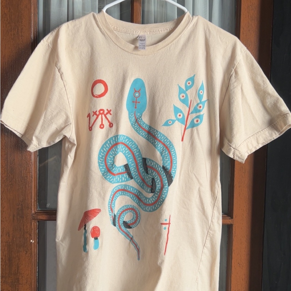 American Apparel Cream Short Sleeve T‑Shirt with Blue & Red Snake Graphic